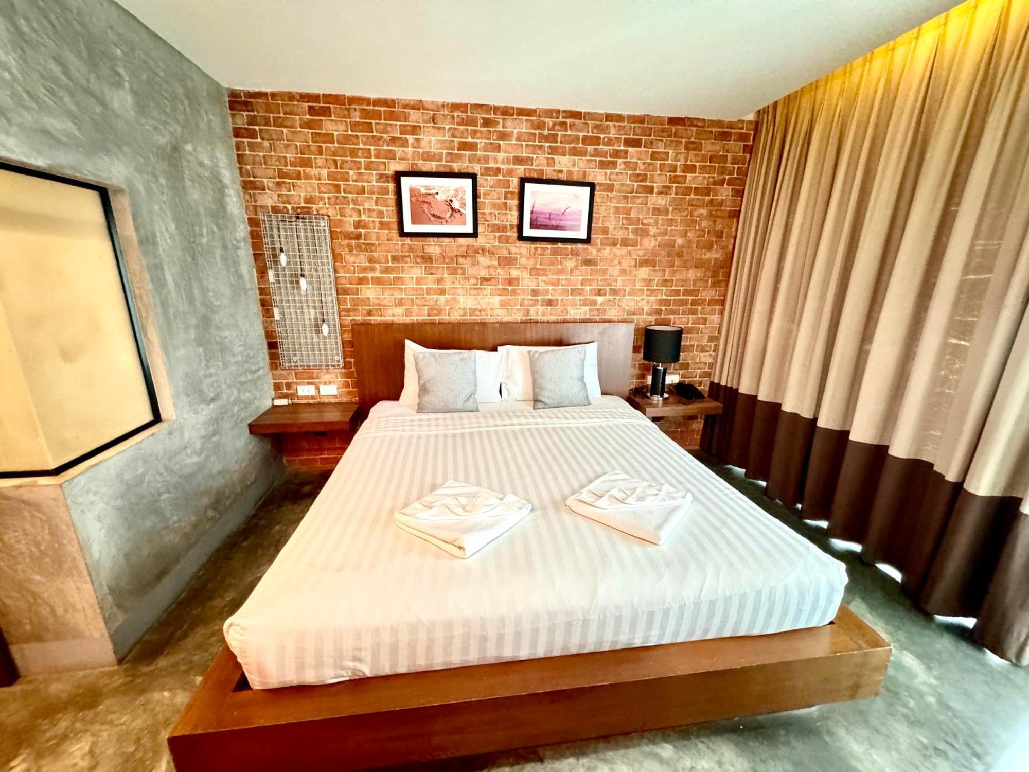 De Cozé Hotel Patong Extérieur photo