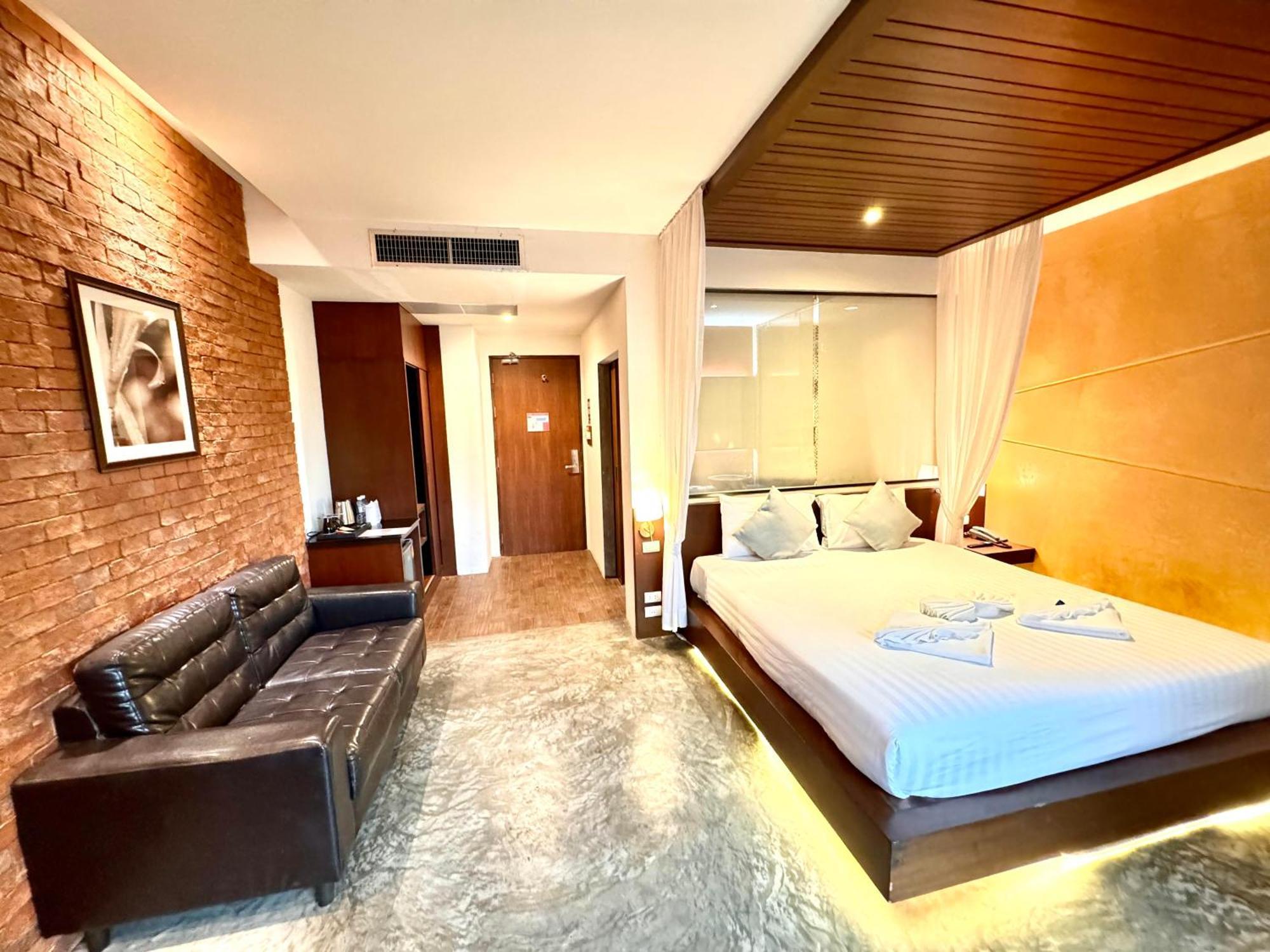 De Cozé Hotel Patong Extérieur photo