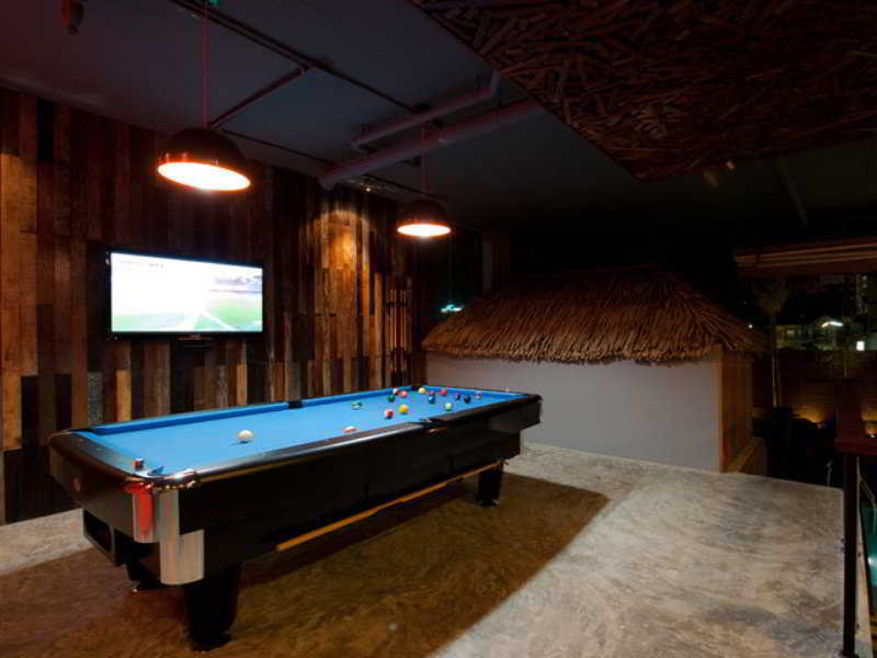 De Cozé Hotel Patong Extérieur photo