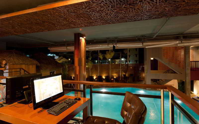 De Cozé Hotel Patong Extérieur photo